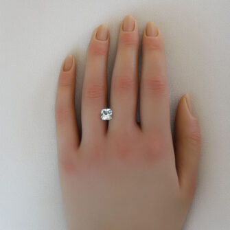 Light Aquamarine Square Cut 1.60 Carats - Image 2