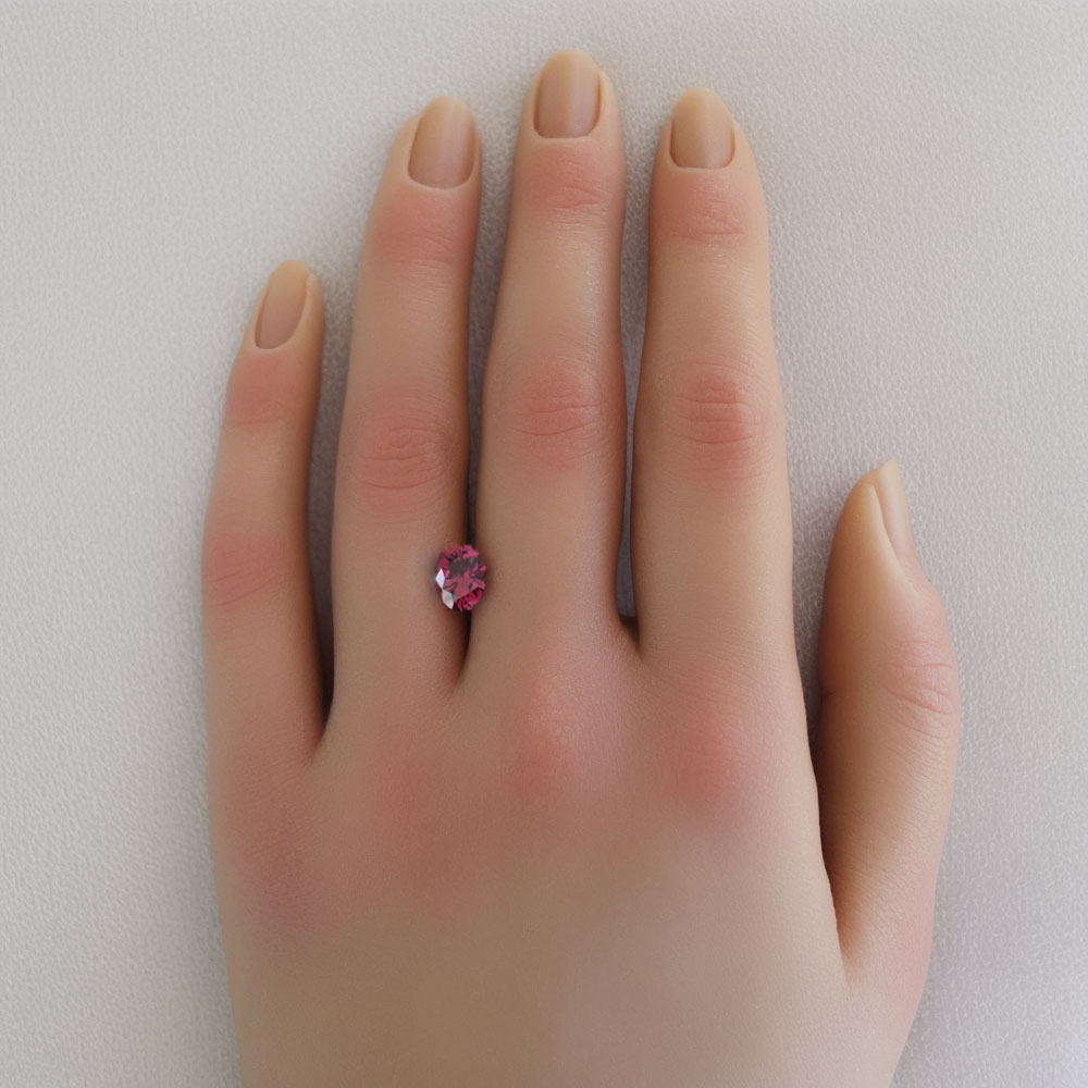 Oval Rhodolite Purplish-Red 1.68 Carats - Image 2
