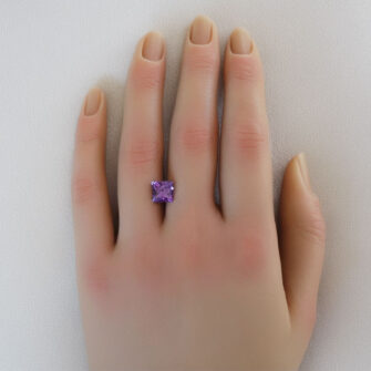 Lab-Created Color Change Sapphire 3.56 Carats - Image 2
