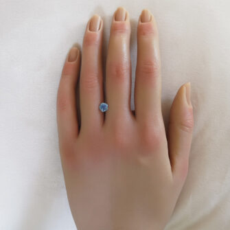 Montana Sapphire Hanami Cut 0.91 Carats - Image 2